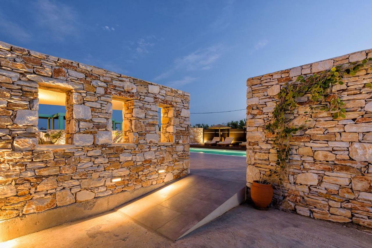 Villa Vanta Drios Exteriör bild